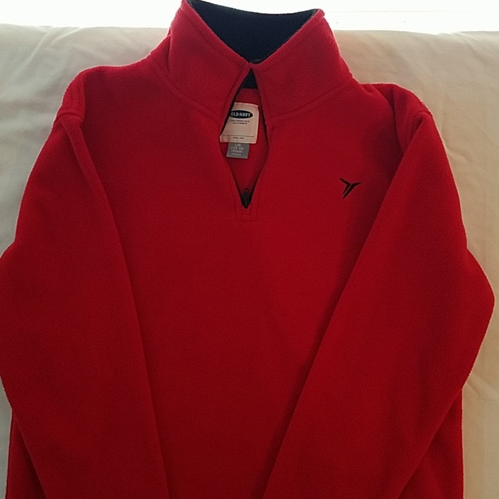 Boys pullover